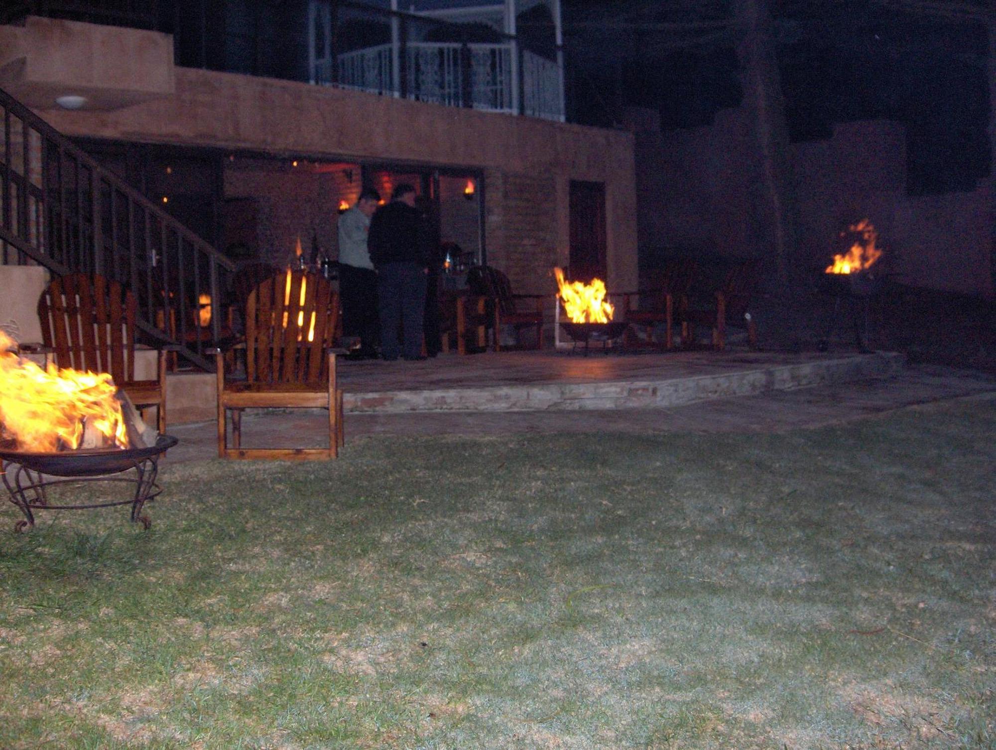 Kini Bay Sea Otters Lodge מראה חיצוני תמונה