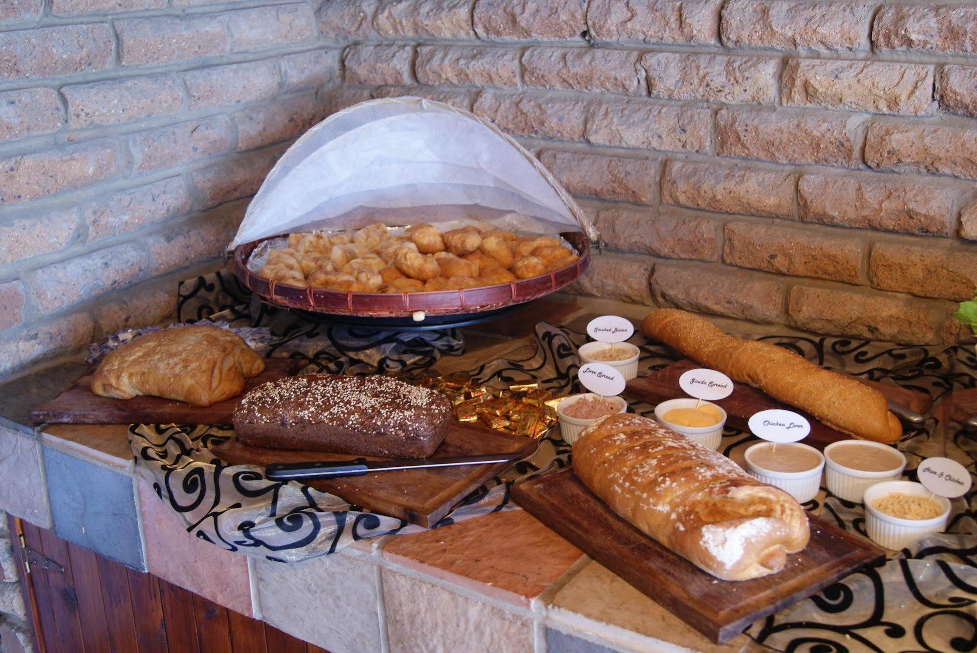 Kini Bay Sea Otters Lodge מראה חיצוני תמונה