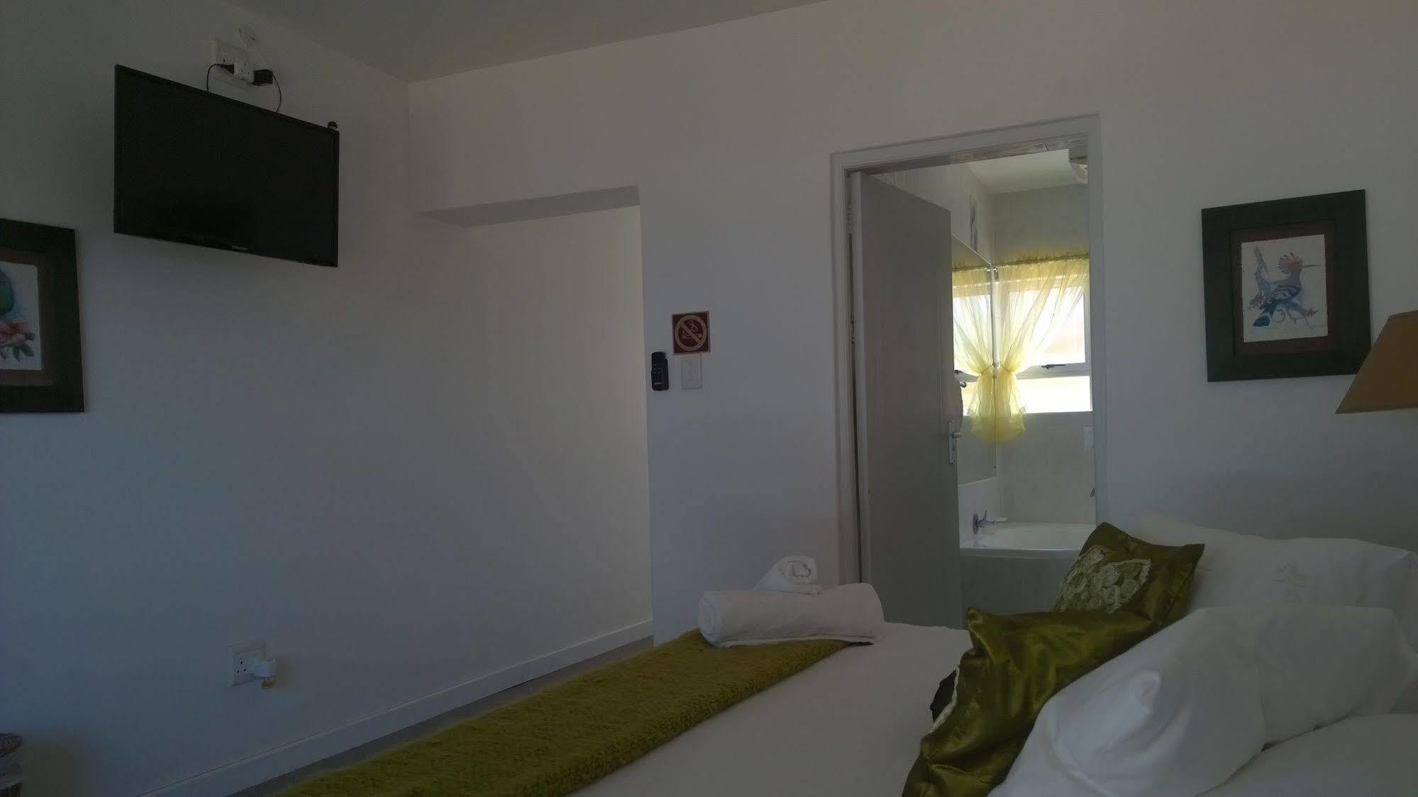 Kini Bay Sea Otters Lodge מראה חיצוני תמונה