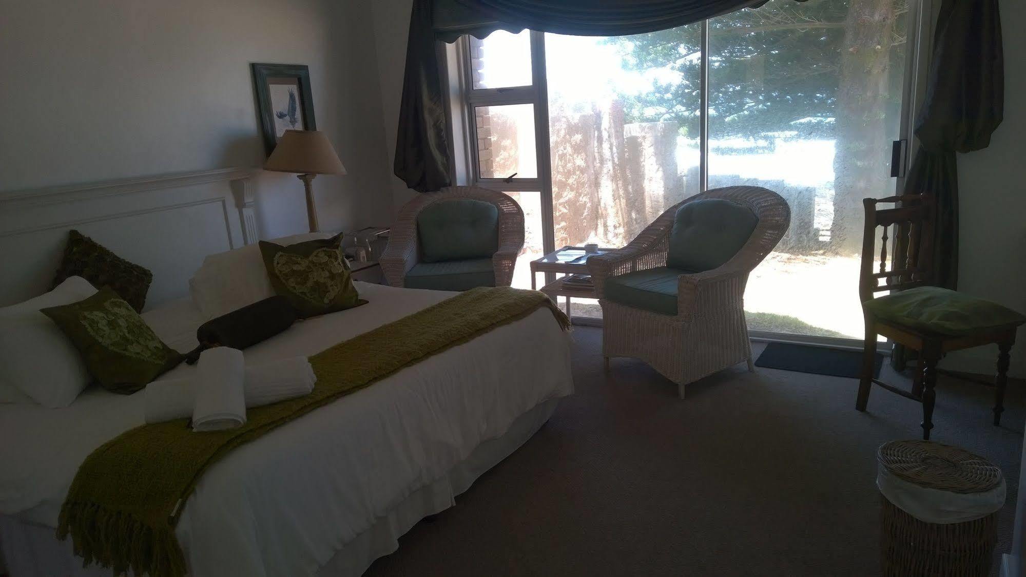 Kini Bay Sea Otters Lodge מראה חיצוני תמונה